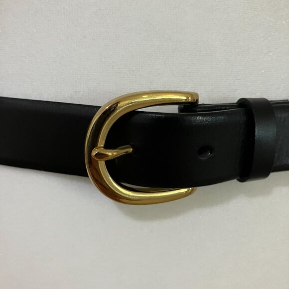 J. Crew Classic Belt in Italian Leather in Black with Gold Buckle Size Small F95 - Picture 2 of 9